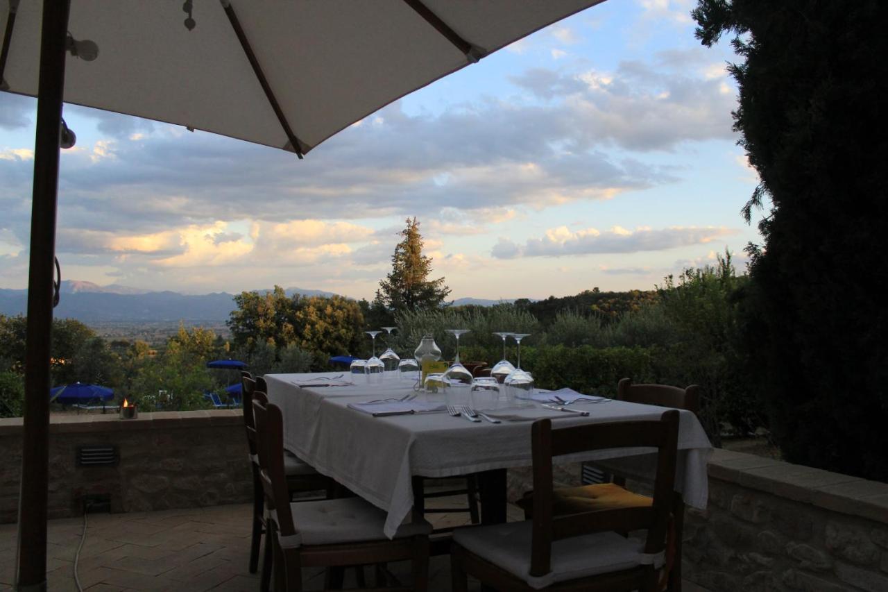 Agriturismo Camiano Piccolo Montefalco Kültér fotó