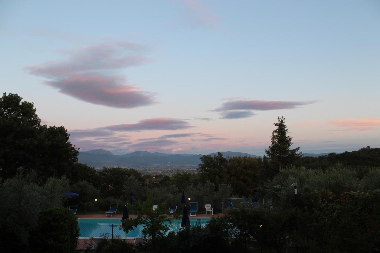 Agriturismo Camiano Piccolo Montefalco Kültér fotó